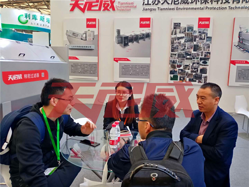 天尼威參加2019上海環博會展會現場